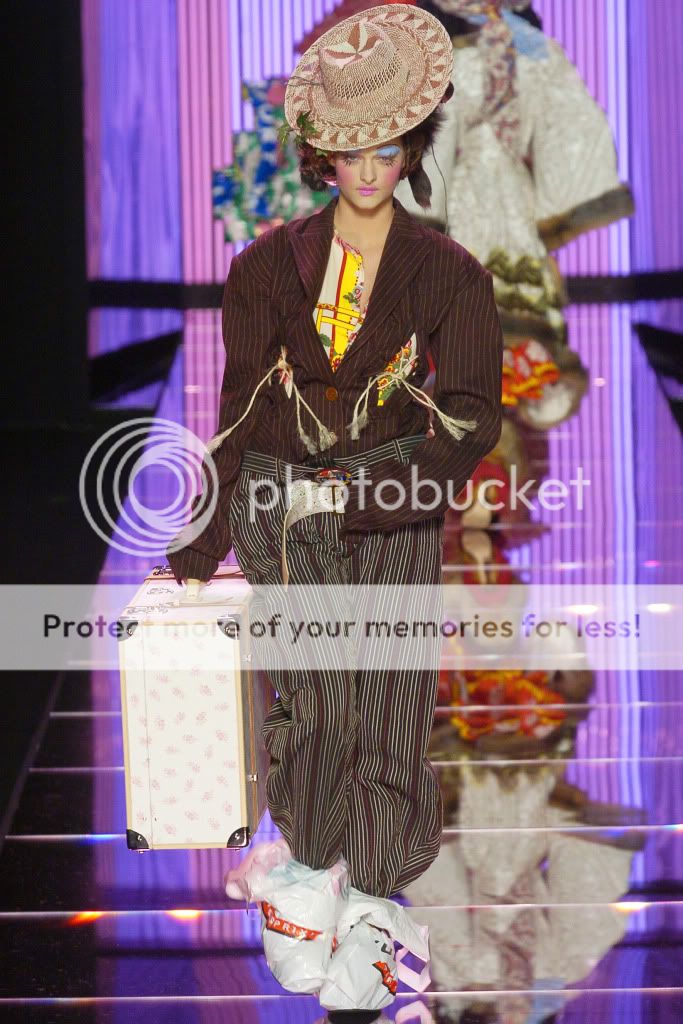 Маленький взрыв из прошлого - необъяснимо фотобукет Photobucket