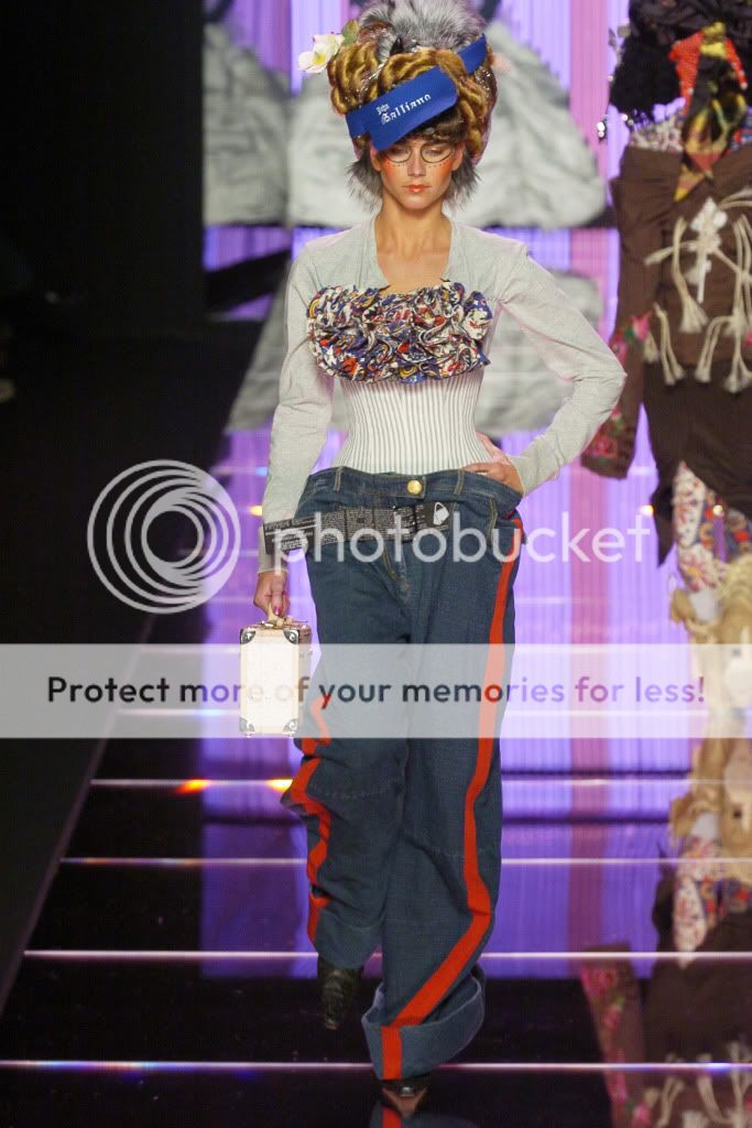 Маленький взрыв из прошлого - необъяснимо фотобукет Photobucket