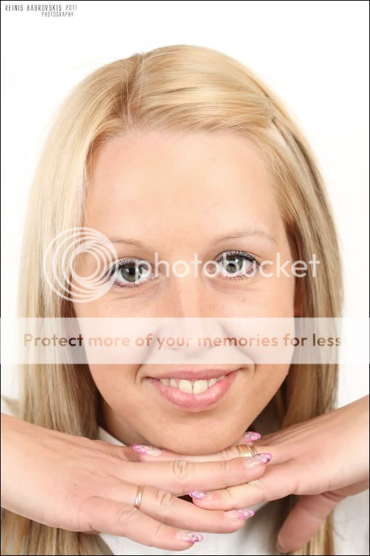 IMAGE: http://i485.photobucket.com/albums/rr218/Reno_LV/1-33.jpg