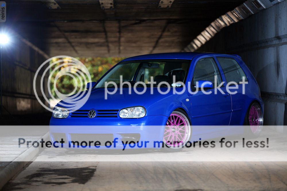 IMAGE: http://i485.photobucket.com/albums/rr218/Reno_LV/Golf/004.jpg