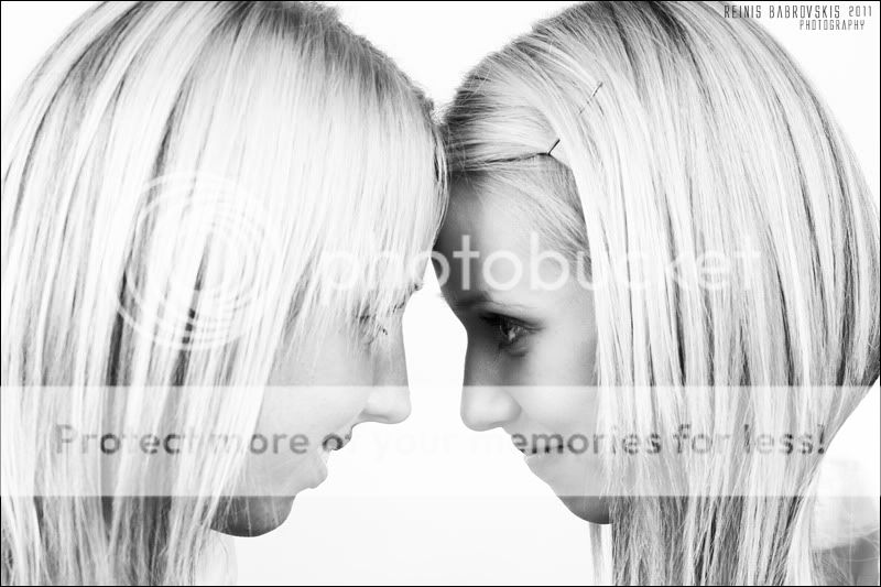 IMAGE: http://i485.photobucket.com/albums/rr218/Reno_LV/IMG_0083.jpg