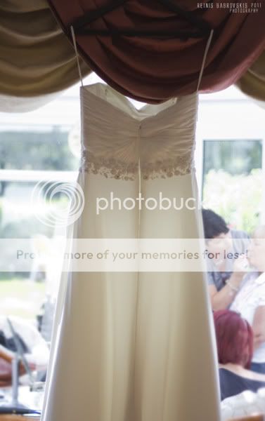 IMAGE: http://i485.photobucket.com/albums/rr218/Reno_LV/IMG_8244.jpg