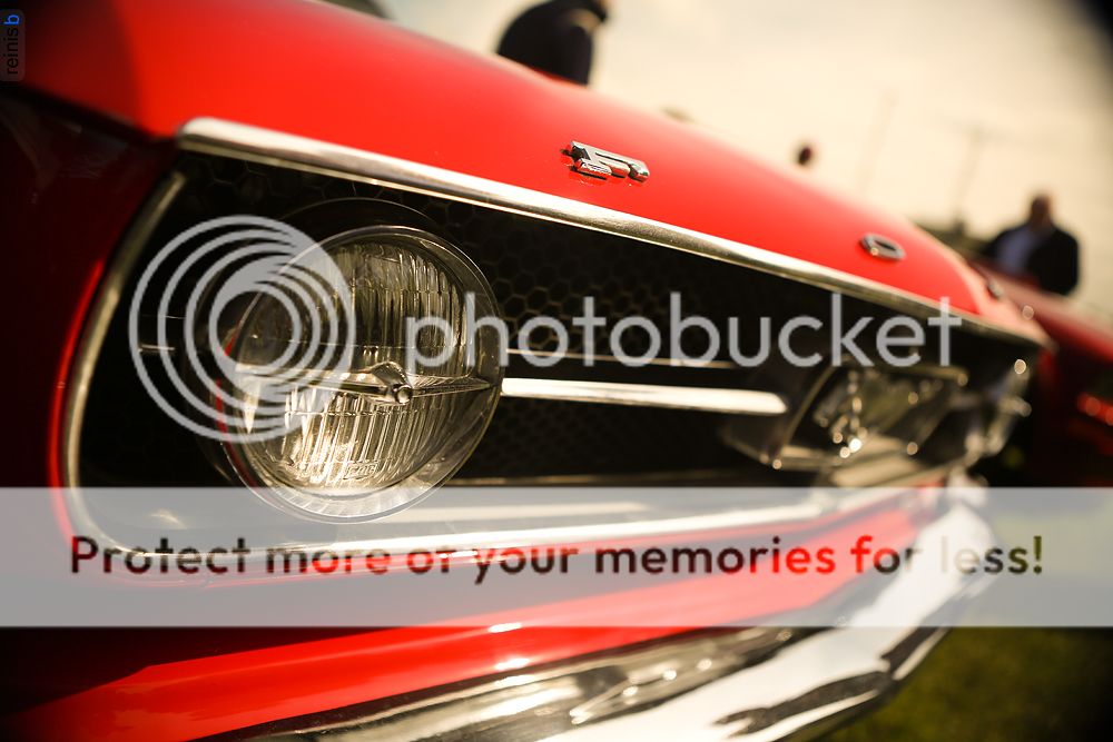 IMAGE: http://i485.photobucket.com/albums/rr218/Reno_LV/all/0082.jpg