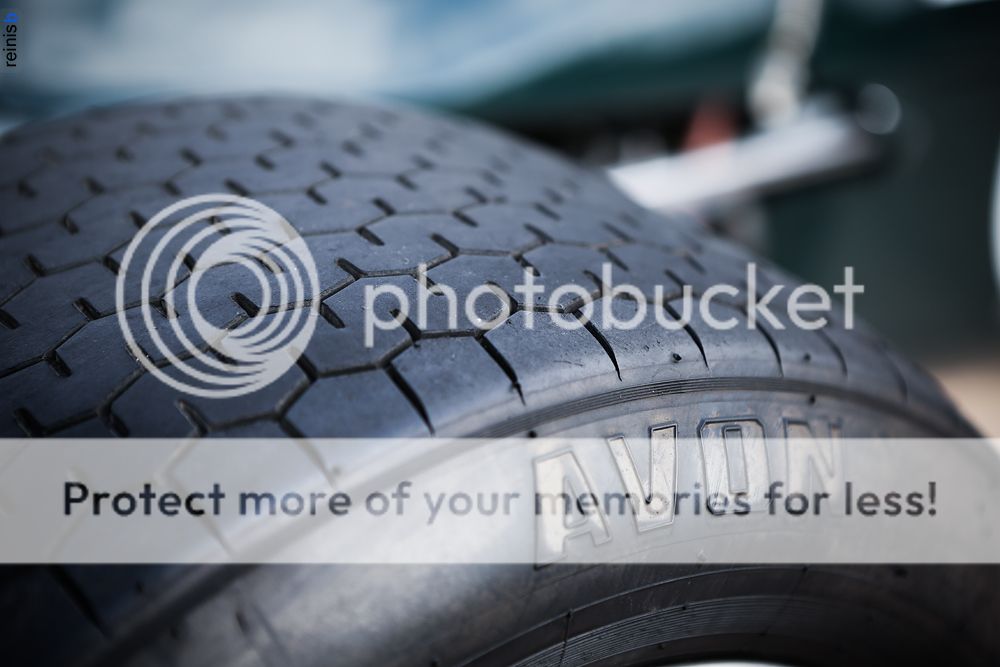 IMAGE: http://i485.photobucket.com/albums/rr218/Reno_LV/cultra/885.jpg