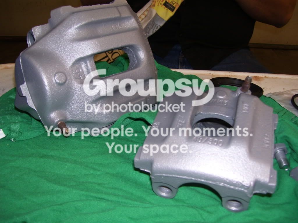 DIY: Clean rust parts (in this case, brake calipers)